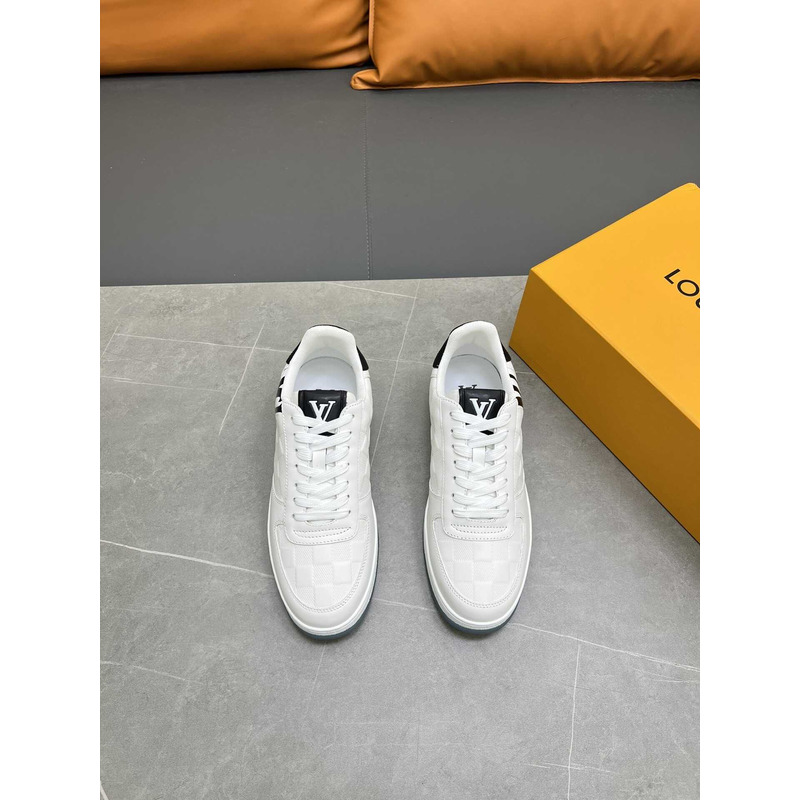 l**is V*t*n rivoli sneakers calfskin white