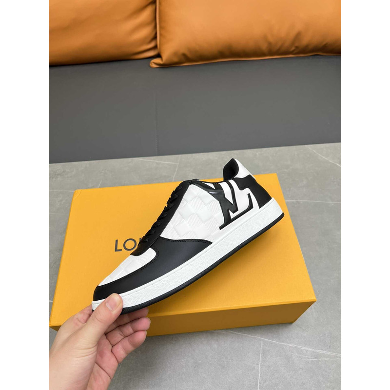 l**is V*t*n rivoli sneakers calfskin white and black