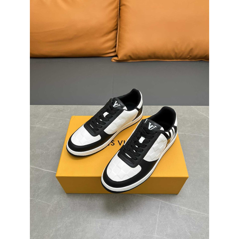 l**is V*t*n rivoli sneakers calfskin white and black