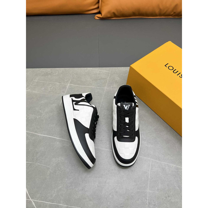 l**is V*t*n rivoli sneakers calfskin white and black