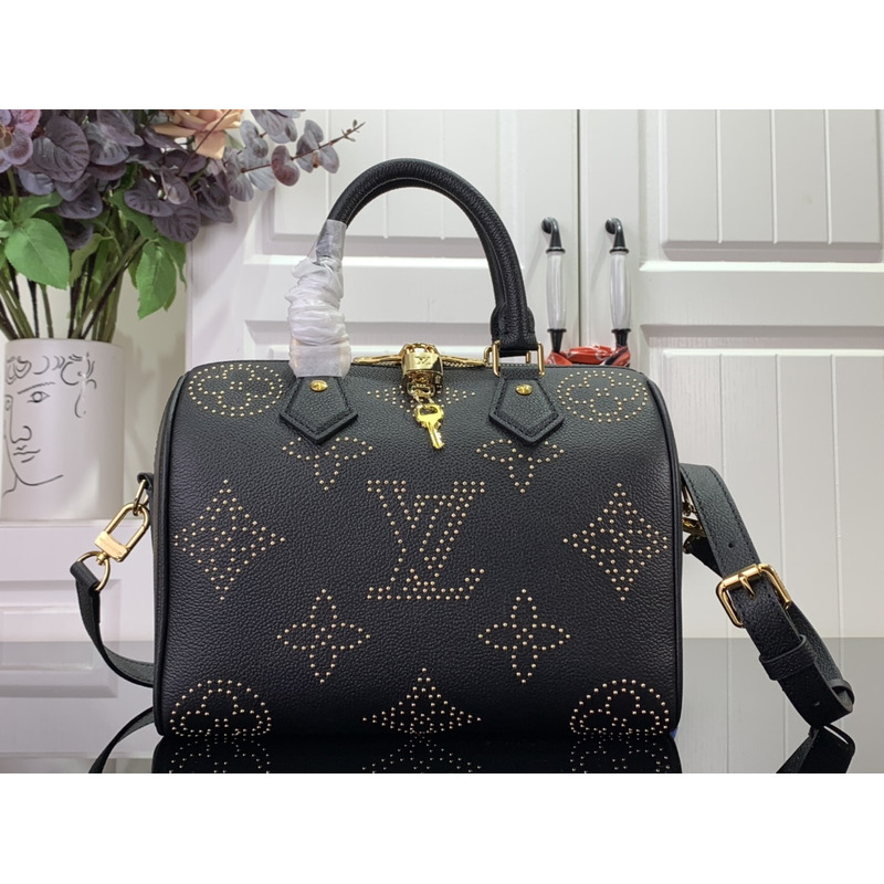 l**is V*t*n all leather speedy series nano speedy handbag black