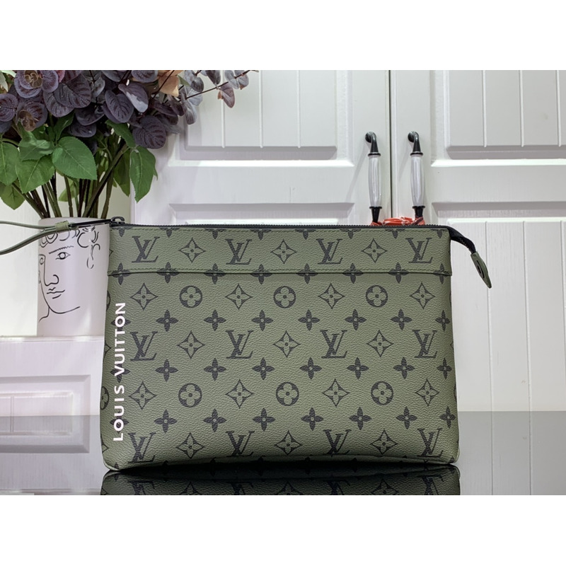 l**is V*t*n pochette voyage souple khaki green