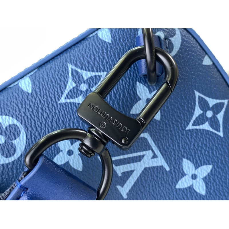 l**is V*t*n avenue nm crossbody bag blue