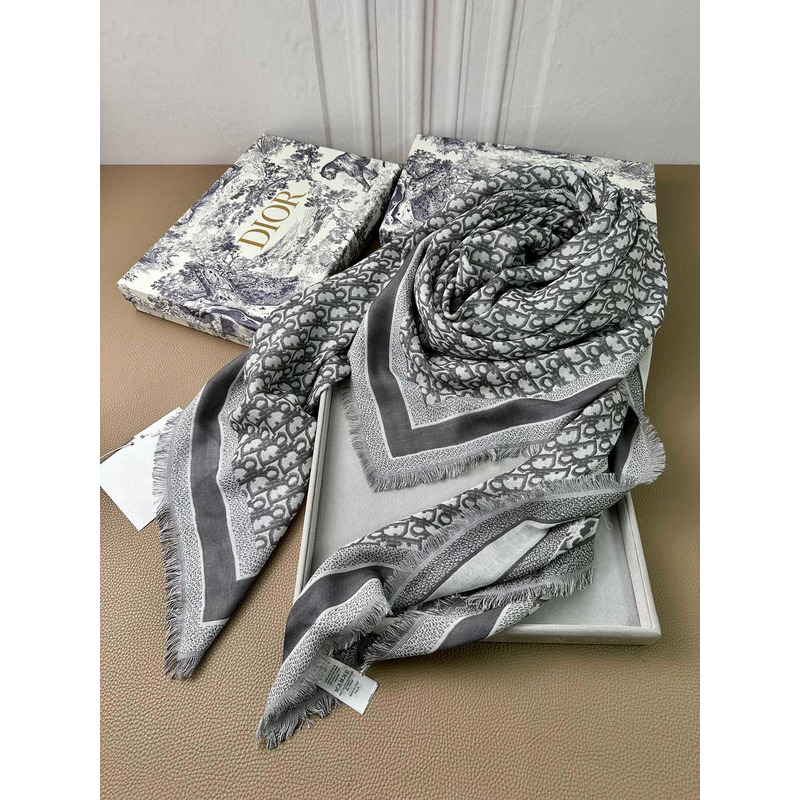 D*or oblique shawl scarf