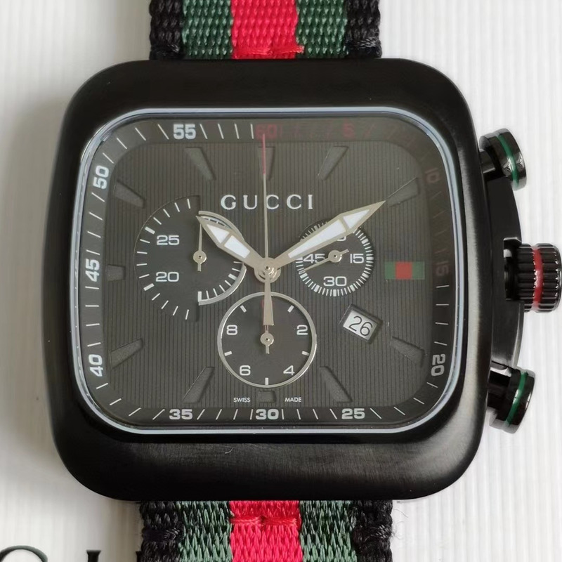 G*u*i coupe ya131303 black watches