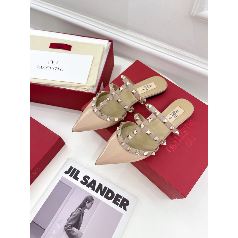 Valentino Rockstud Patent Leather Mule Nude