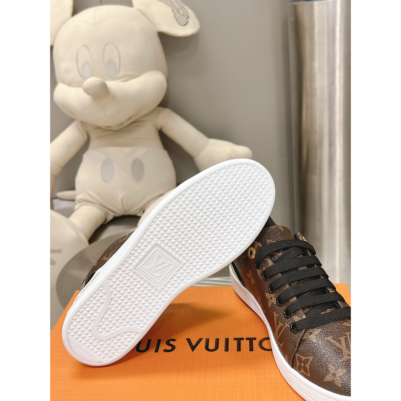 l**is V*t*n fontrow sneakers monogram brown