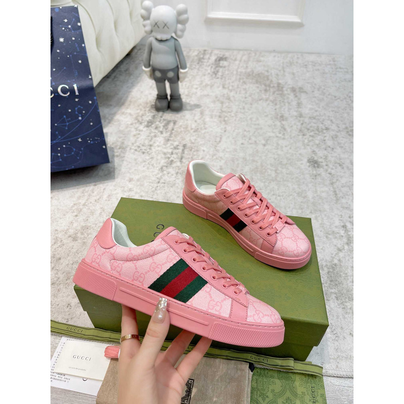 G*u*i ace sneaker with green and red web pink