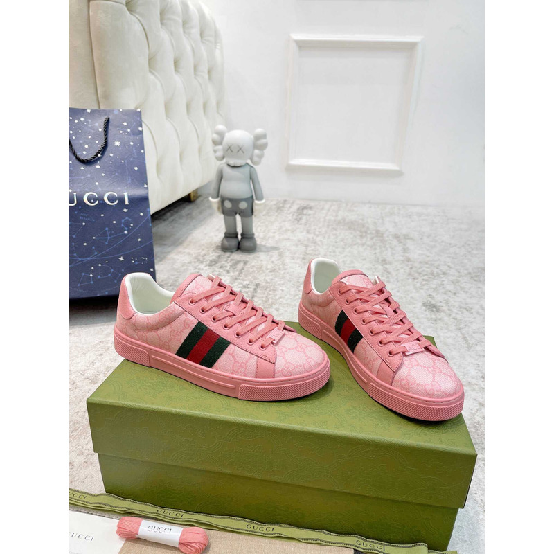 G*u*i ace sneaker with green and red web pink