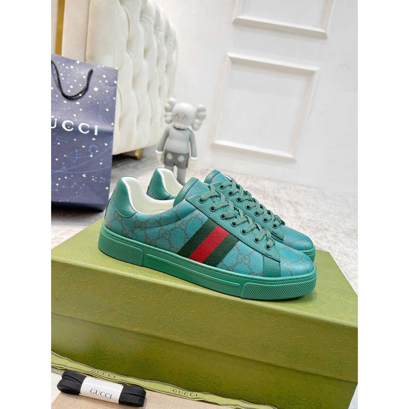 G*u*i ace sneaker with green and red web green