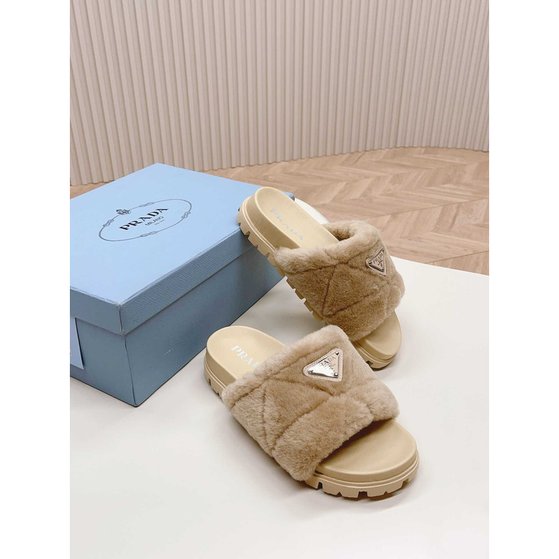 Pra*a sheepskin slip-on sandals light brown