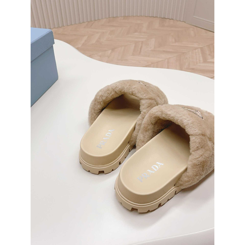 Pra*a sheepskin slip-on sandals light brown