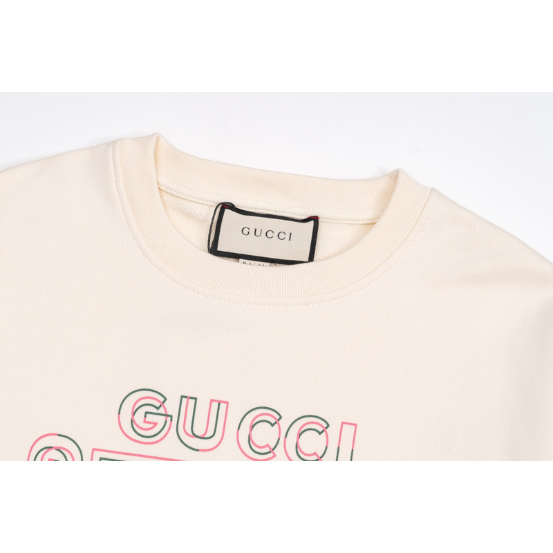 G*u*i vintage logo quilted sweatershit white