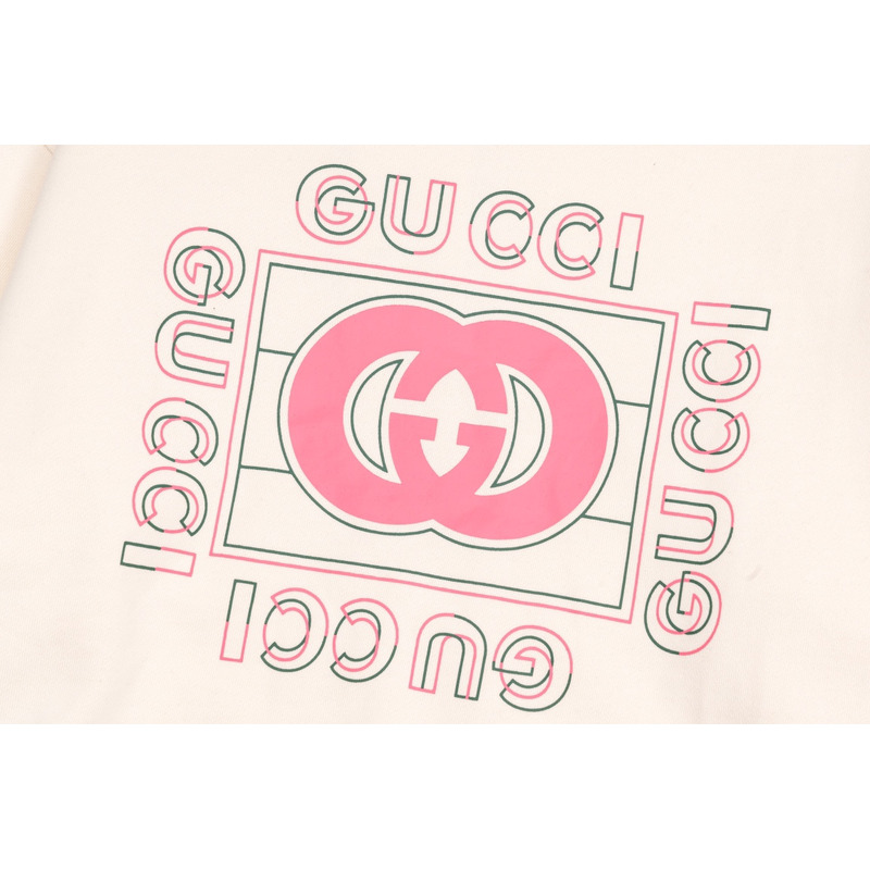 G*u*i vintage logo quilted sweatershit white