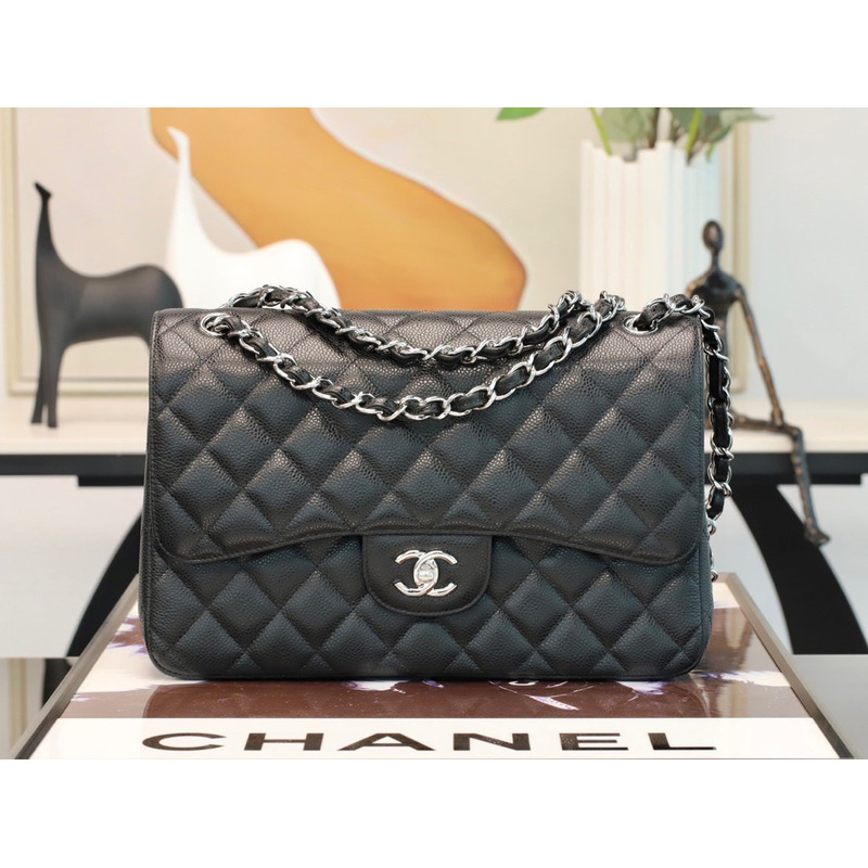 Ch*el classic single flap bag quilted caviar jumbo