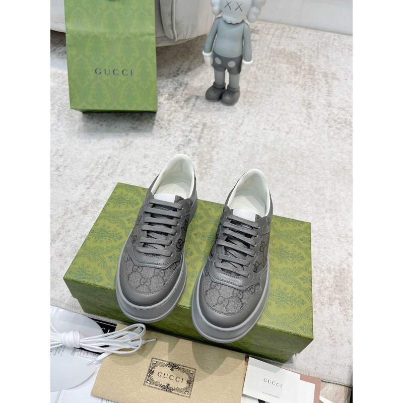 G*u*i damensneaker mit gg grey und grauer gg sup*e-canvas