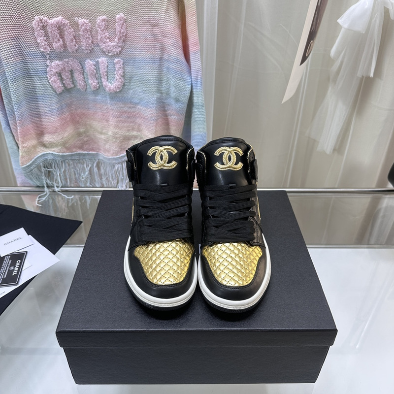 Ch*el gold black hight sneaker