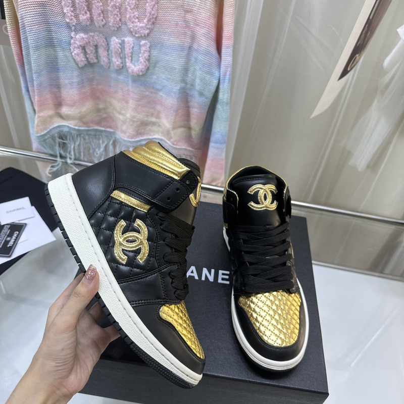 Ch*el gold black hight sneaker