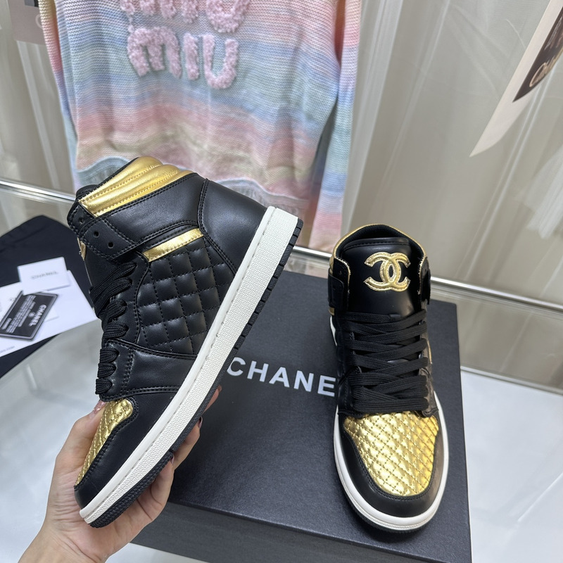 Ch*el gold black hight sneaker