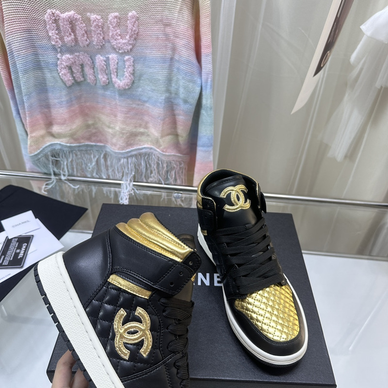 Ch*el gold black hight sneaker