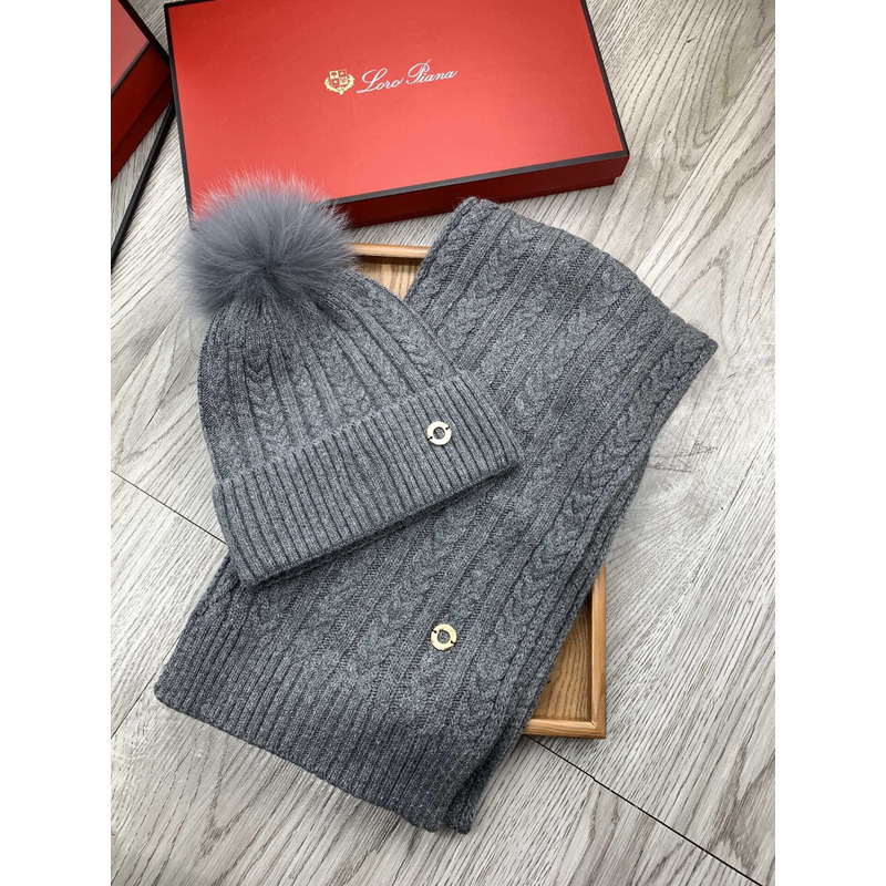 Loro piana Wool Pom And Scarf Grey