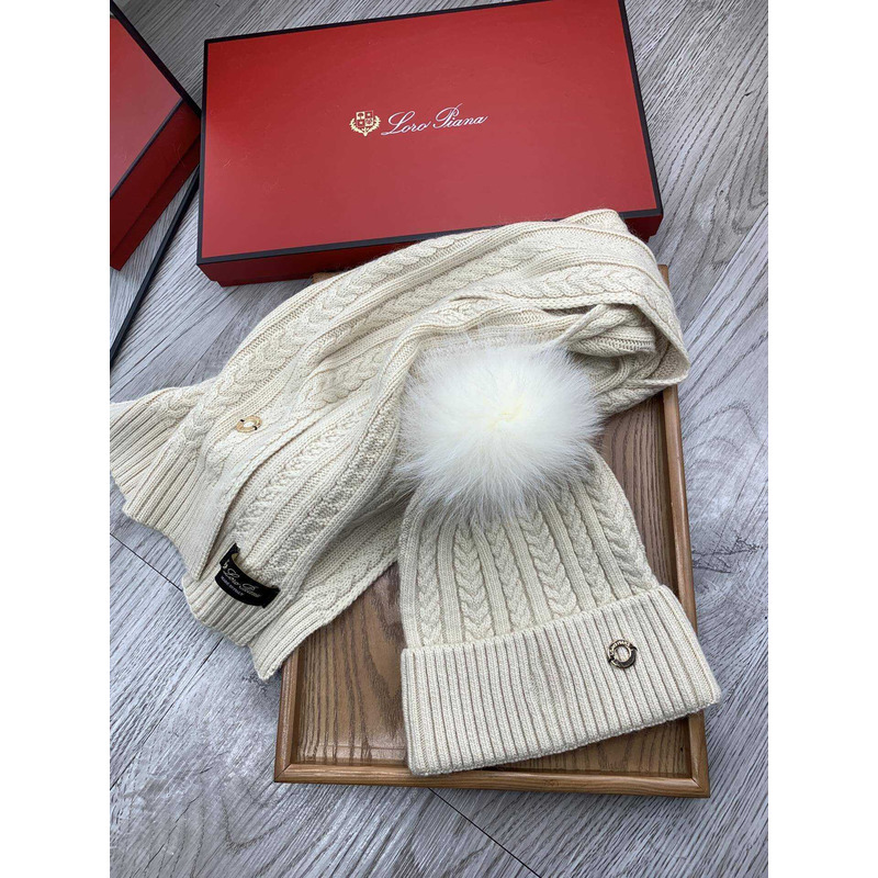 Loro piana Wool Pom And Scarf Off White