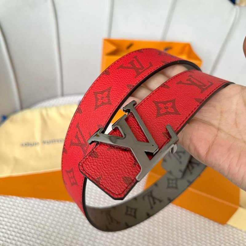 l**is V*t*n initiales 40mm reversible belt with khaki lv initials buckle khaki green/red