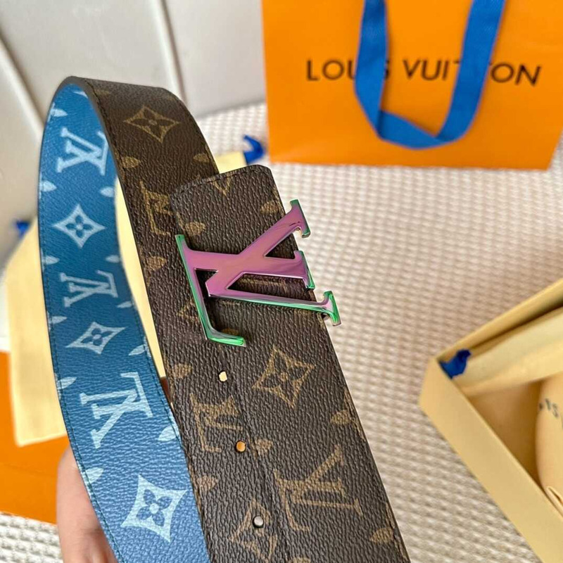 l**is V*t*n initiales 40mm reversiblet with pink lv initials buckle monogram canvas/blue