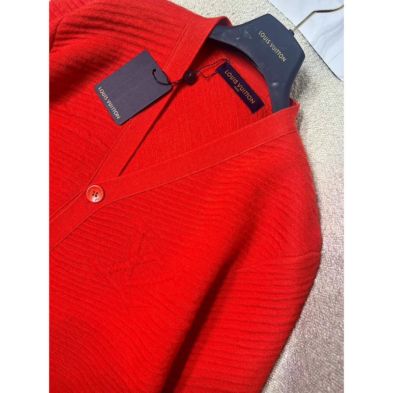 l**is V*t*n wool cardigan red