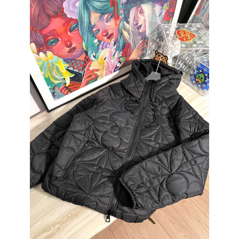 l**is V*t*nlvse quilted hoodie black