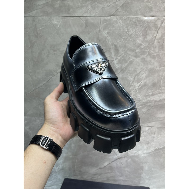 Pra*a monolith chunky-sole leather loafers black