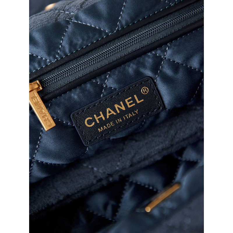 Ch*el velvet camellia quilted Ch*el 22 dark blue