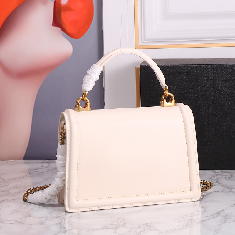 Dolce & Gabbana Devotion Bag In Smooth Calfskin In White