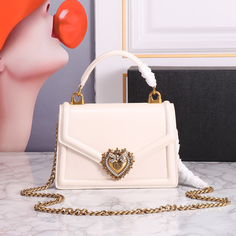 Dolce & Gabbana Devotion Bag In Smooth Calfskin In White