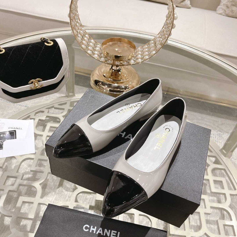 Ch*el flats grey and black