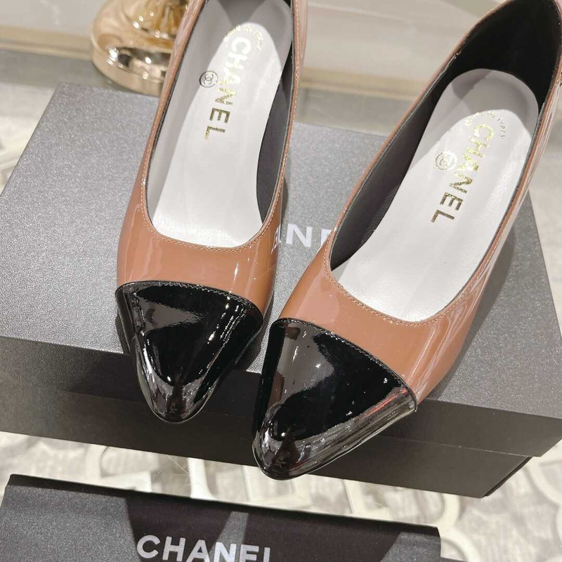 Ch*el pumps brown and black