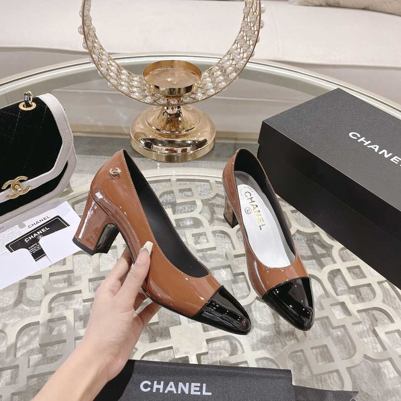 Ch*el pumps brown and black