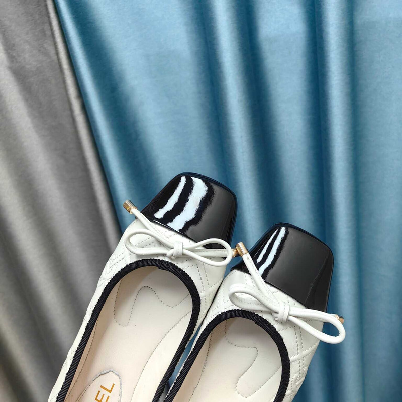 Ch*el ballet flats calfskin white