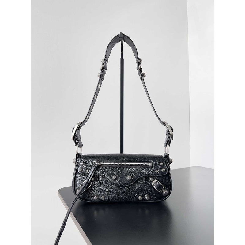 Ba*len*cia*ga women\''s le cagole xs sling bag in balck