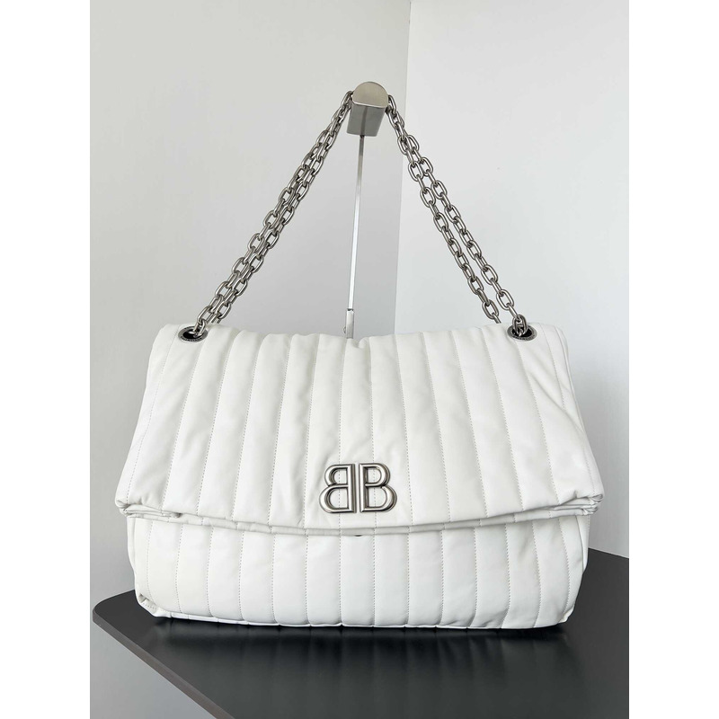 Ba*len*cia*ga  women\''s monaco large chain bag quilted in white