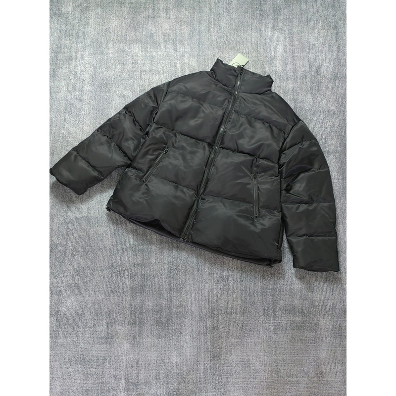 Ba*len*cia*ga down jacket black