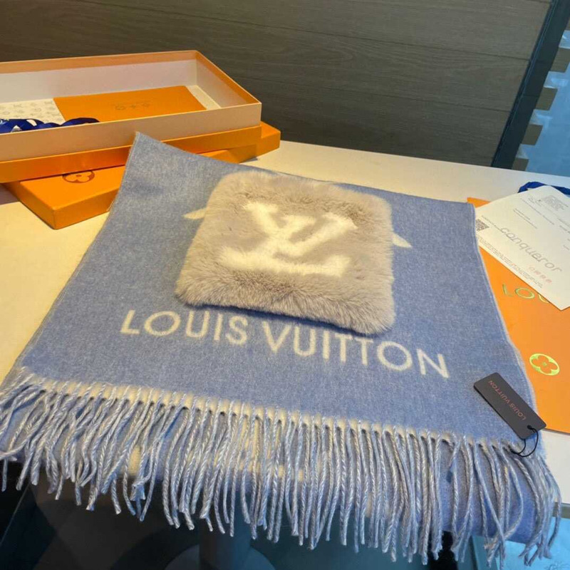 l**is V*t*n cotton scarf blue