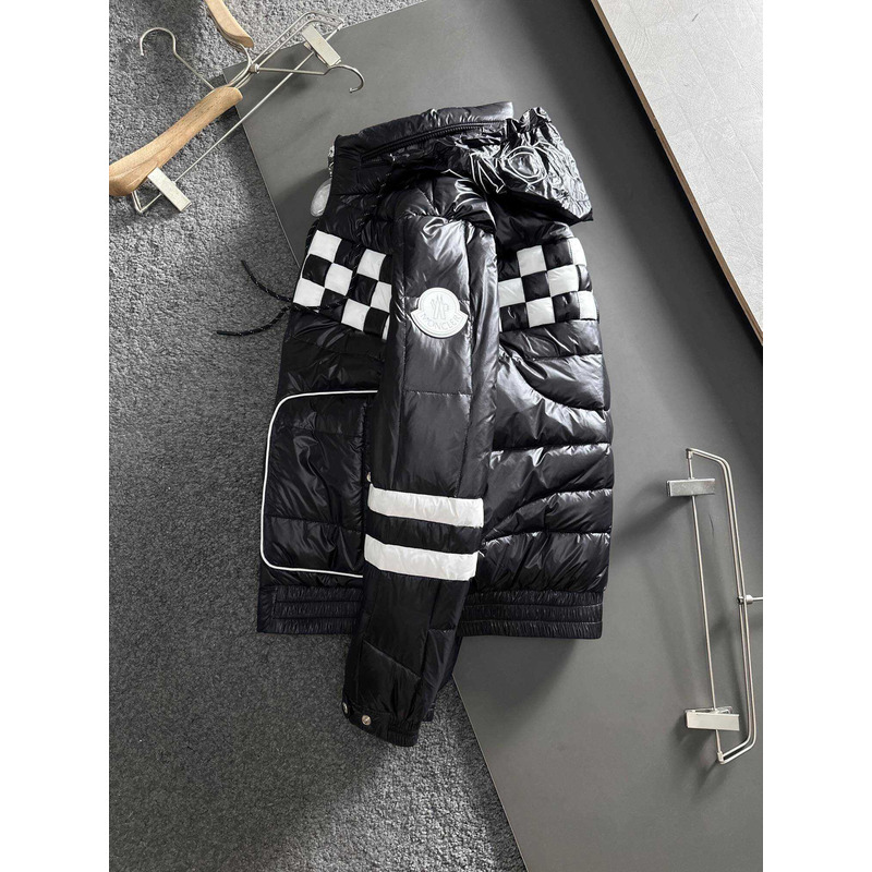 Moncler Short Down Jacket Black