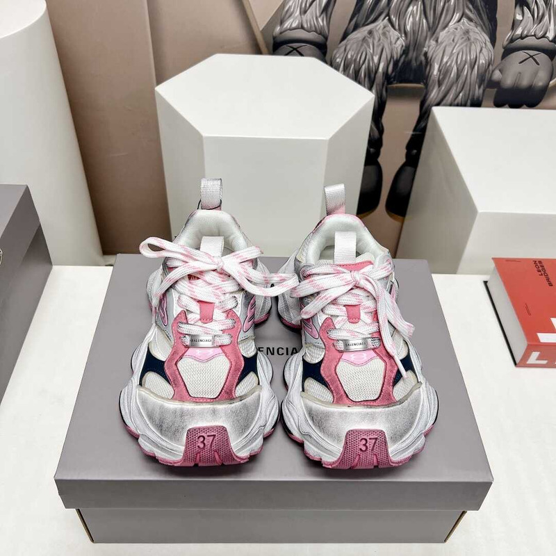 Ba*len*cia*ga cargo sneakers in white and pink