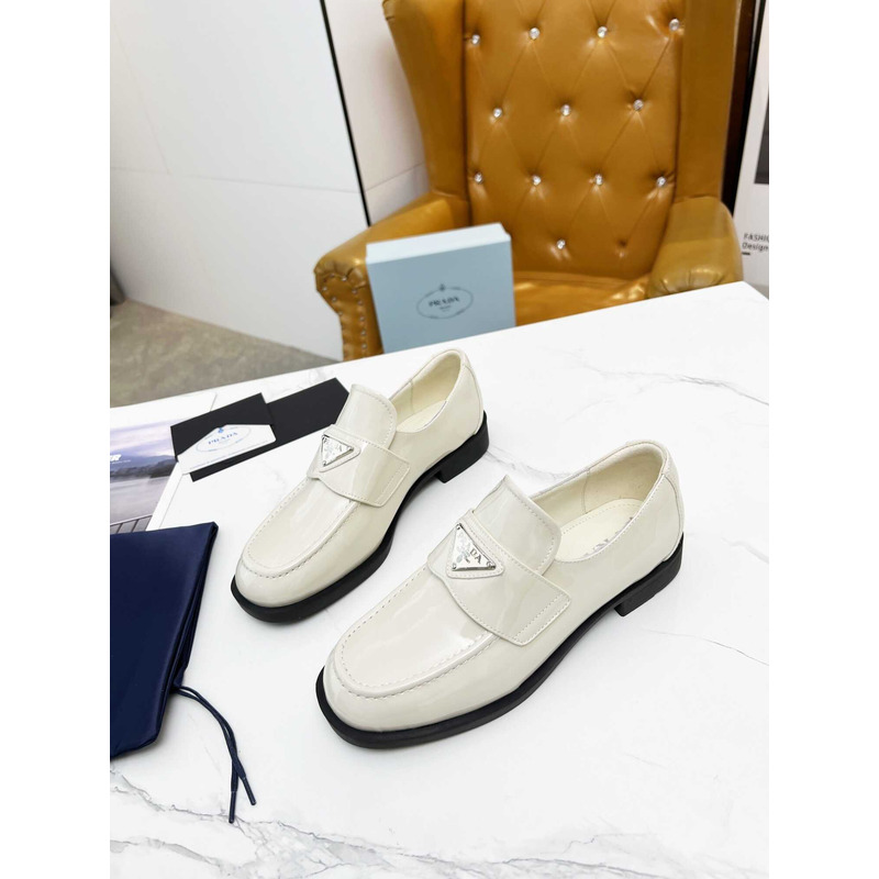 Pra*a patent leather loafers white