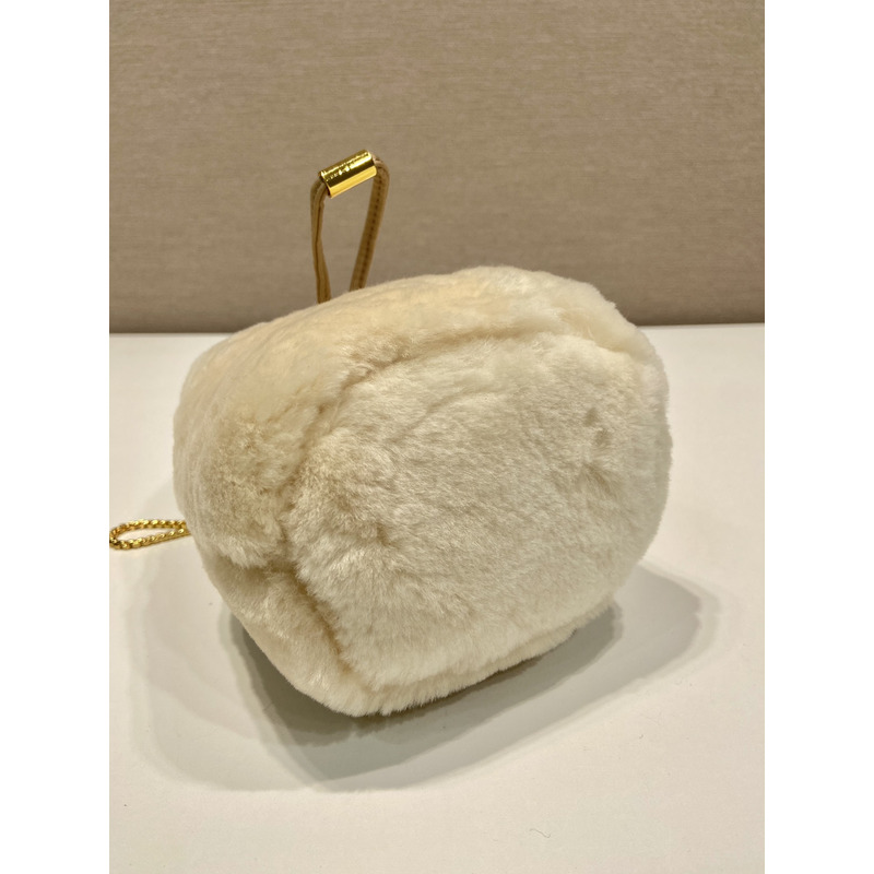 Pra*a shearling mini-pouch ecru