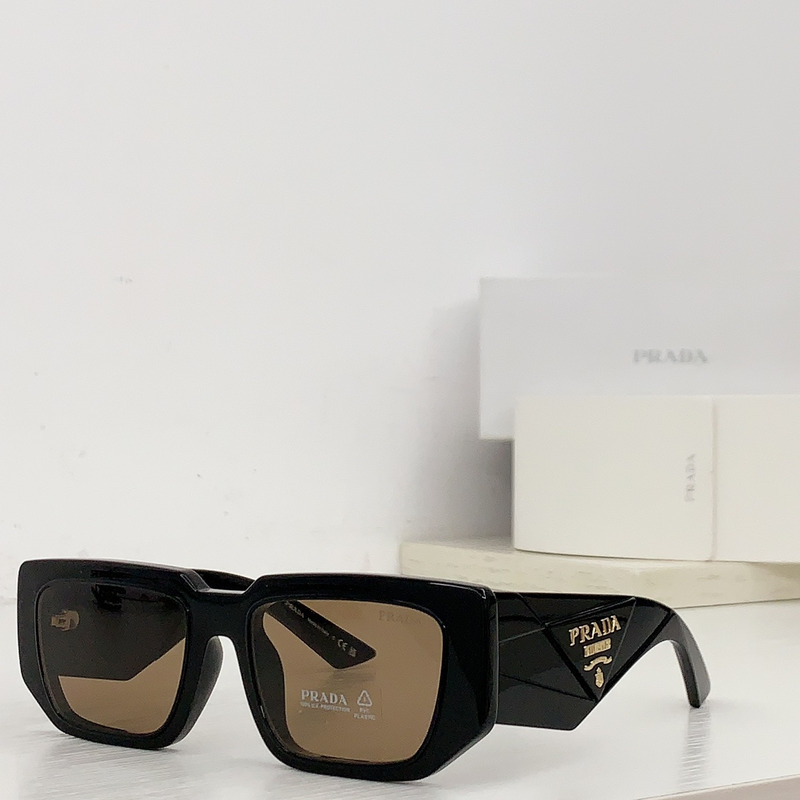 Pra*a special edition sunglasses black