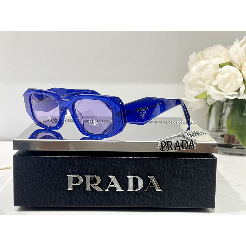 Pra*a sunglasses with Pra*a logo slate gray blue