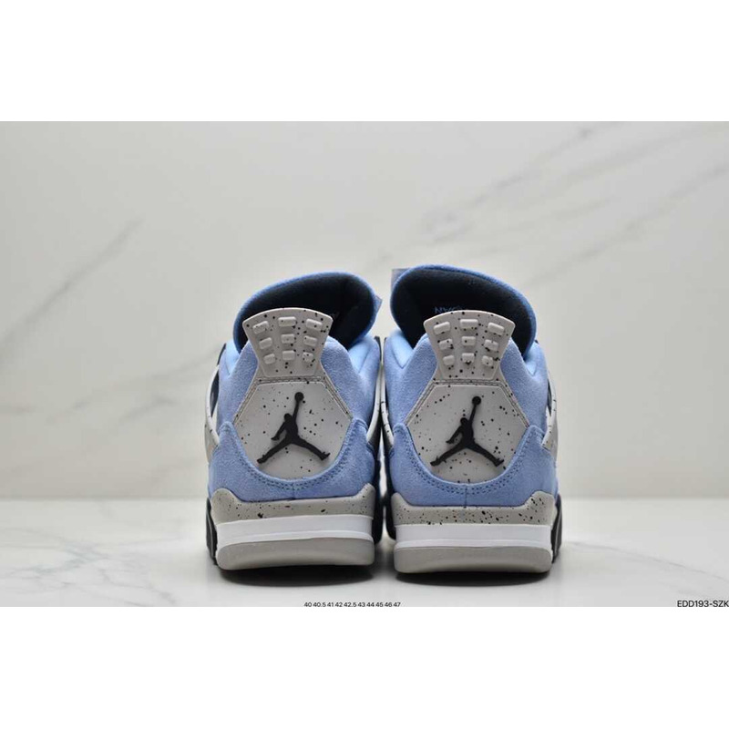 AIR JORDAN 4 Retro University Blue/Black Carolina Blue