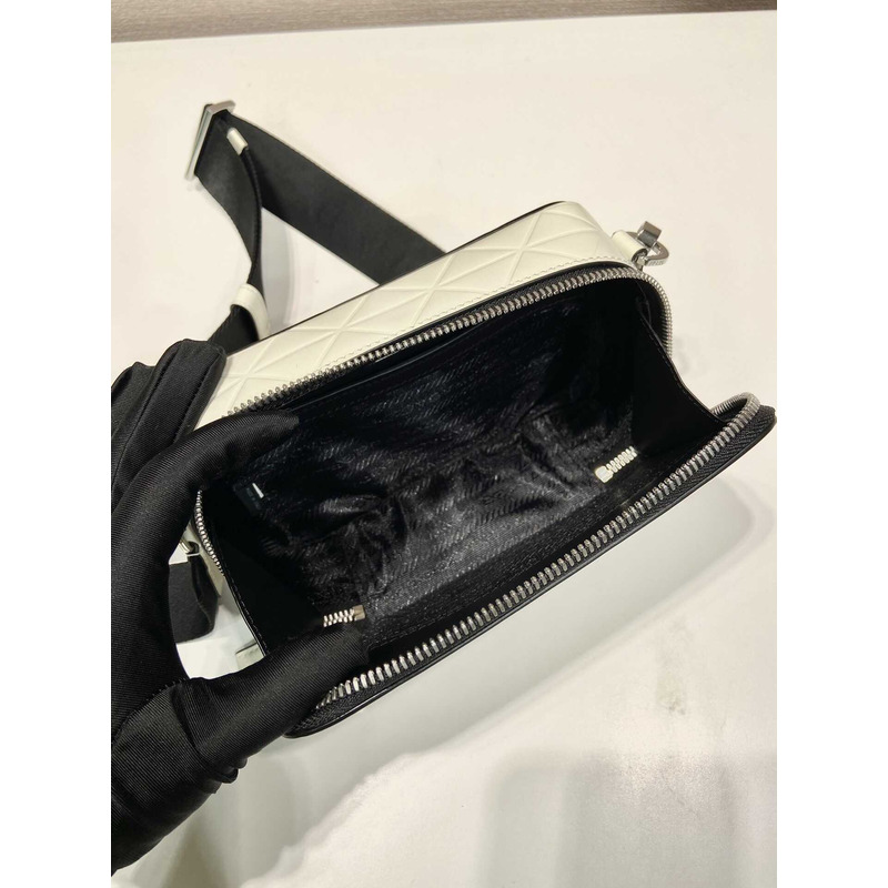 Pra*a brique leather handbag white